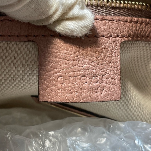 Gucci Pink Pebbled Leather Soho Tote Bag - Picture 11 of 16